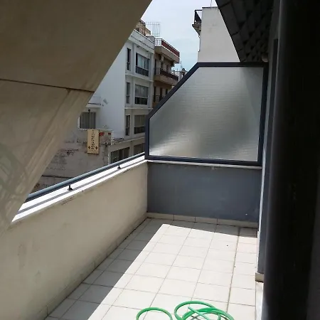 Kosmos Service Center 1 *