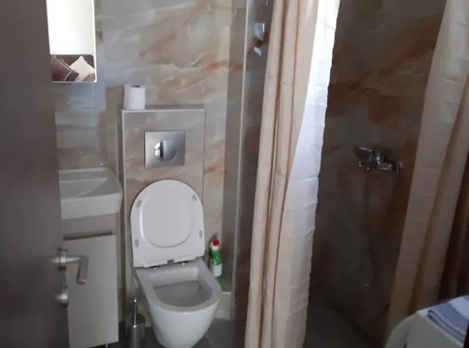 Kosmos Service Center 1 Апартаменты *